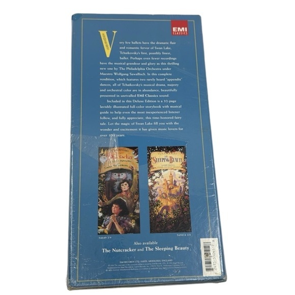 EMI Classics Swan Lake - Deluxe Edition‎ with Storybook! 🦢✨🎶 - Picture 2 of 5